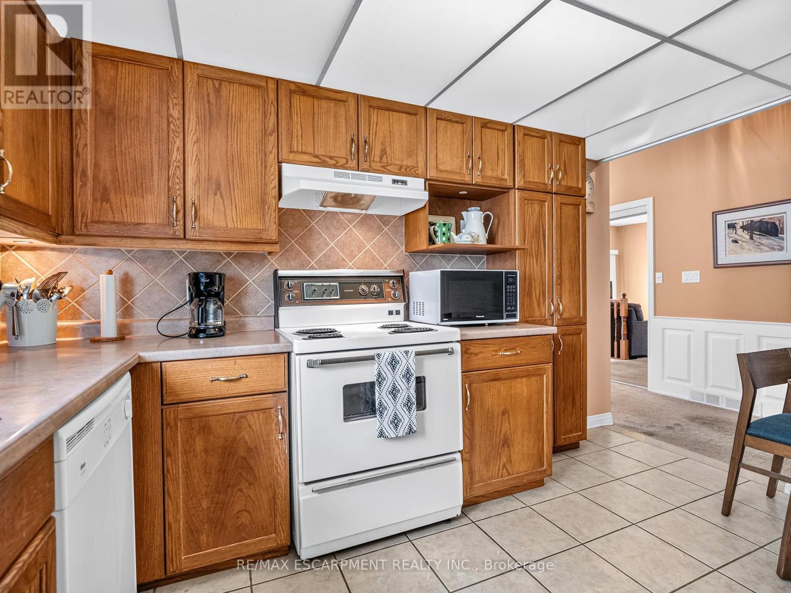 4279 Southerland Court, Niagara Falls, Ontario L2G 7W4 - Photo 12 - X13553246