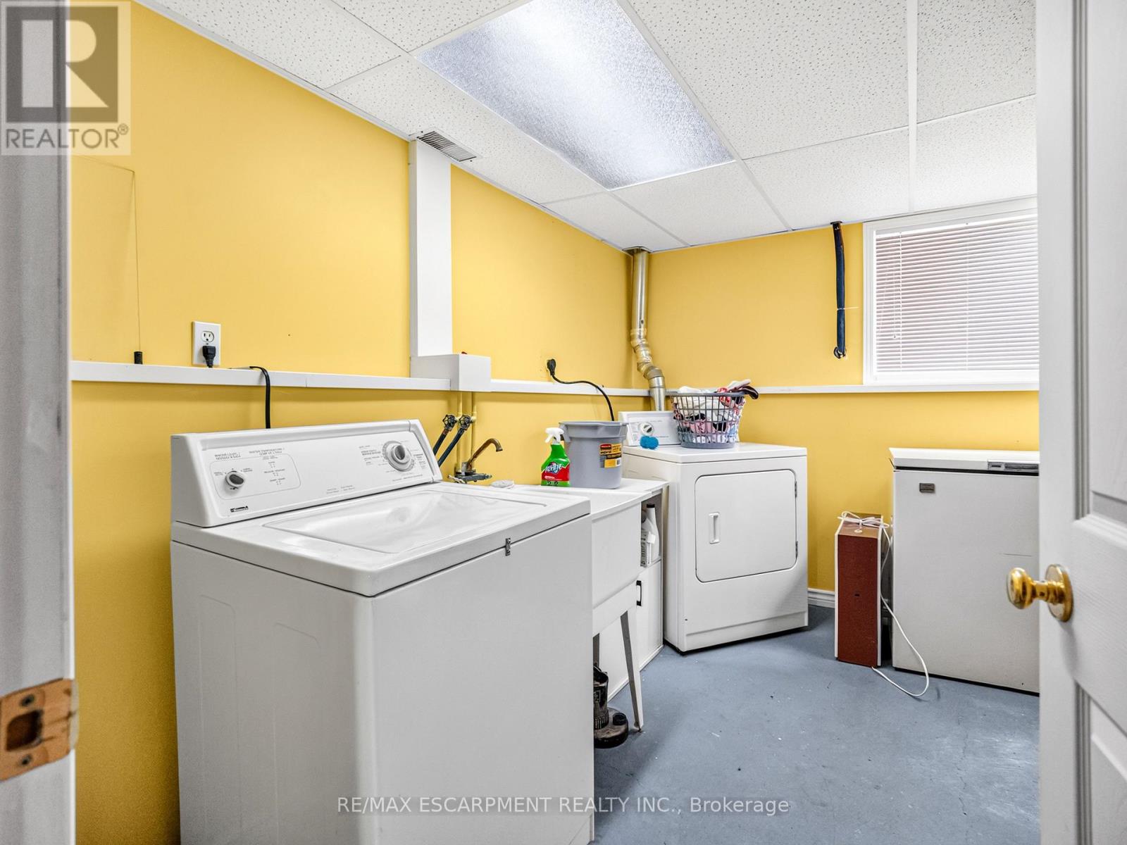 4279 Southerland Court, Niagara Falls, Ontario L2G 7W4 - Photo 32 - X13553246