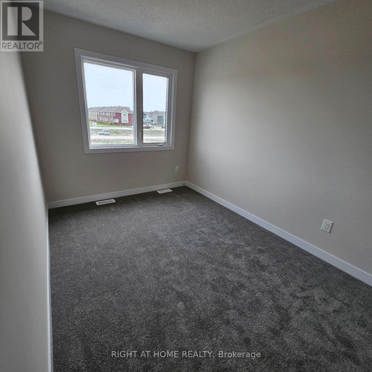 716 Haflinger Row, Ottawa, Ontario  K0A 2Z0 - Photo 14 - X13545122