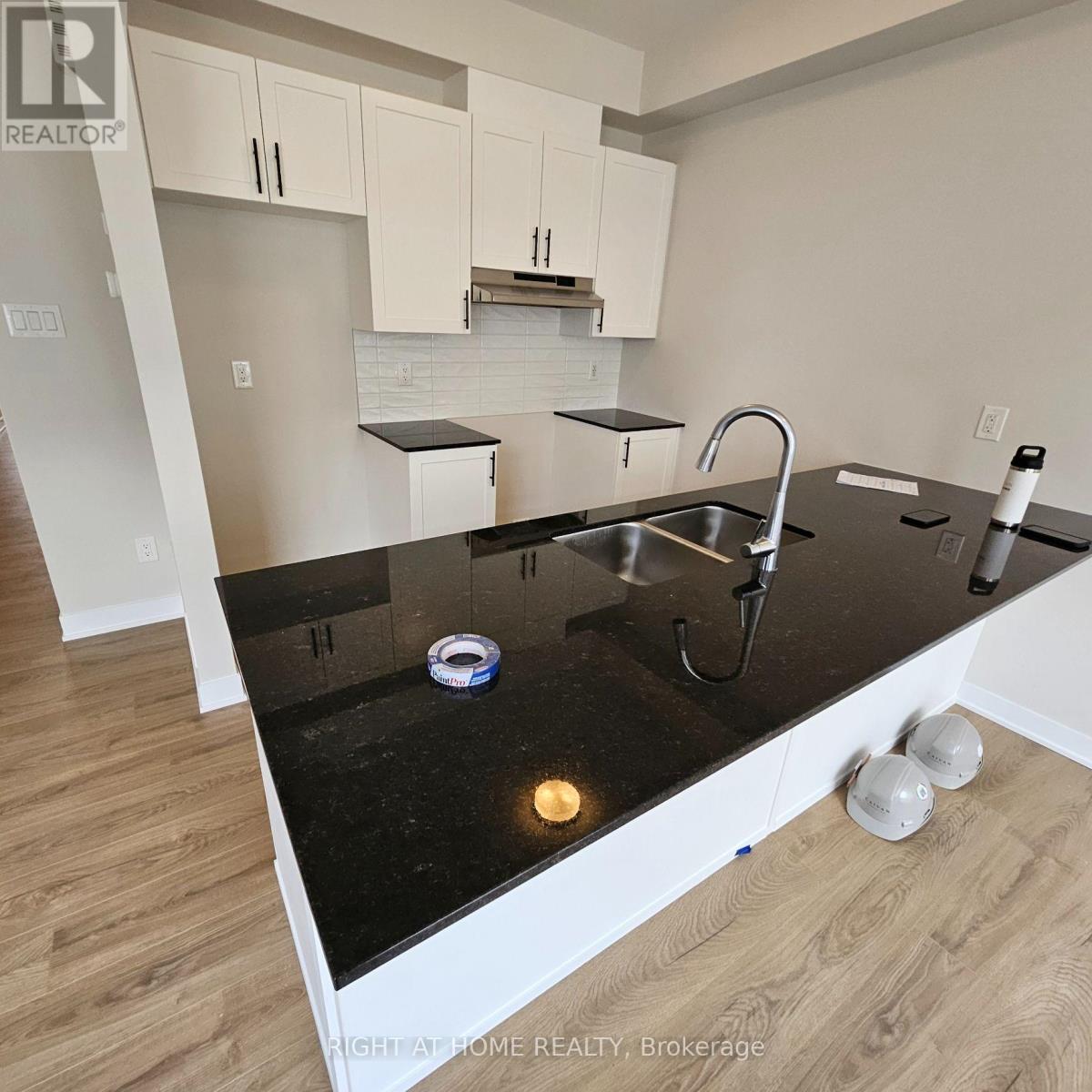 716 Haflinger Row, Ottawa, Ontario K0A 2Z0 - Photo 2 - X13545122