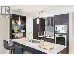 5100-5102 - 9 HARBOUR STREET E, collingwood, Ontario