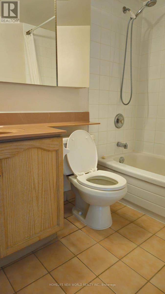 1010 - 28 Pemberton Avenue, Toronto, Ontario  M2M 4L1 - Photo 5 - C13553332