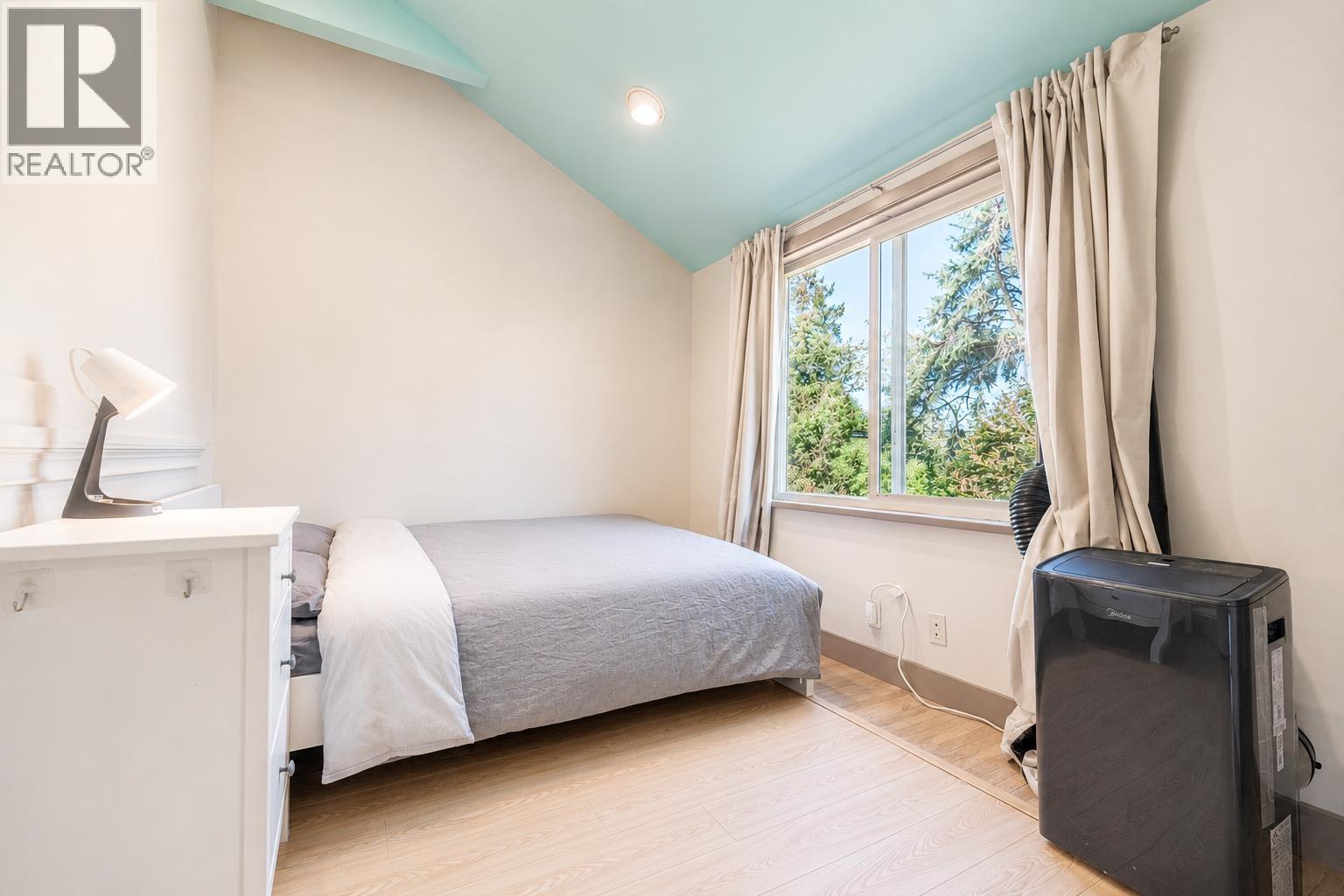 3870 W 17th Avenue, Vancouver, British Columbia  V6S 1A4 - Photo 13 - R3145132
