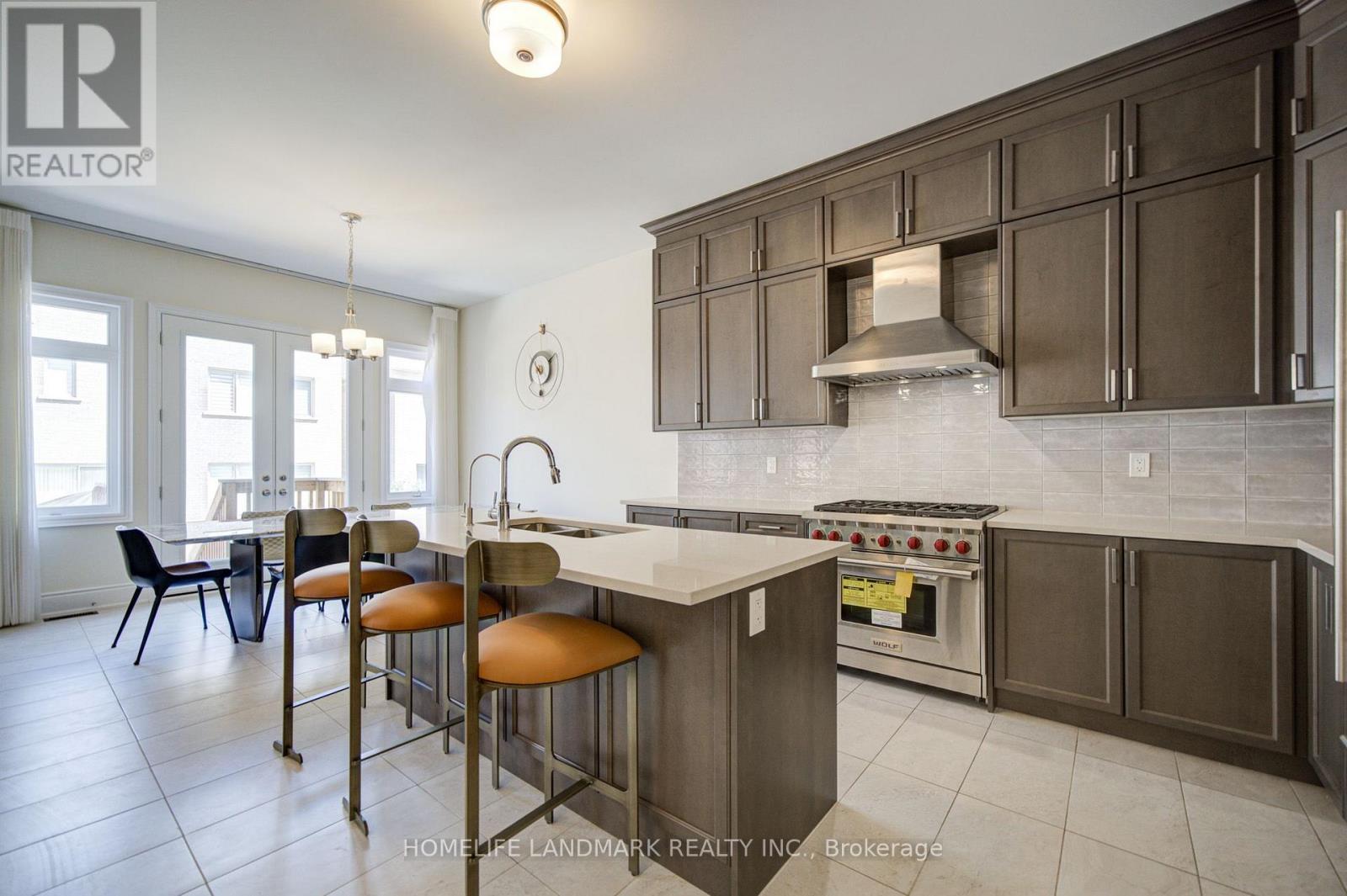 Main & 2nd Floor - 35 Red Giant Street, Richmond Hill, Ontario  L4C 4Y4 - Photo 15 - N13553326