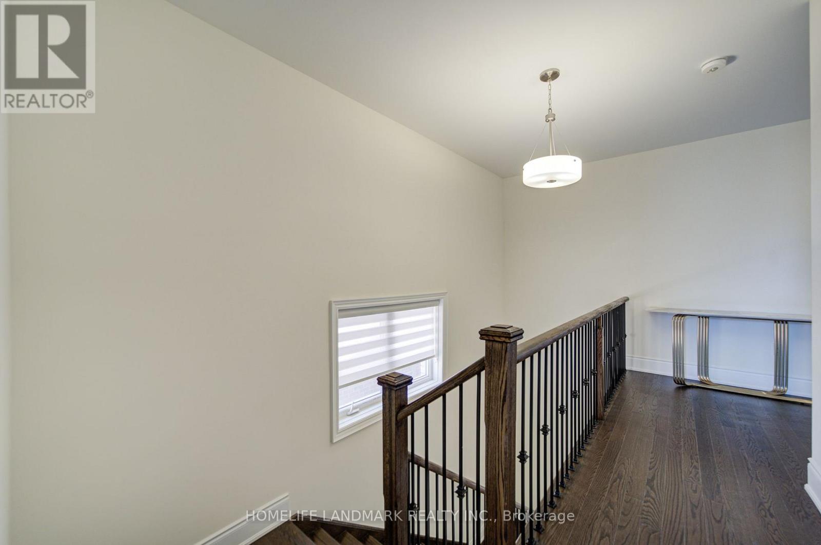 Main & 2nd Floor - 35 Red Giant Street, Richmond Hill, Ontario  L4C 4Y4 - Photo 27 - N13553326