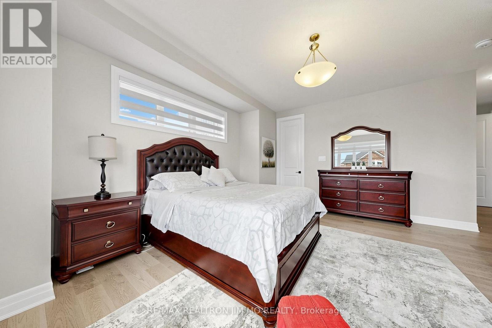 476 Kennedy Circle W, Milton, Ontario  L9E 2C4 - Photo 24 - W13553284