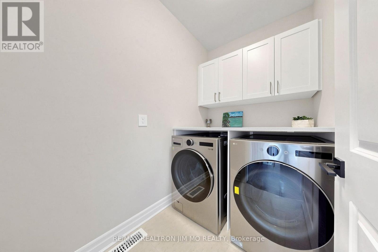 476 Kennedy Circle W, Milton, Ontario  L9E 2C4 - Photo 37 - W13553284
