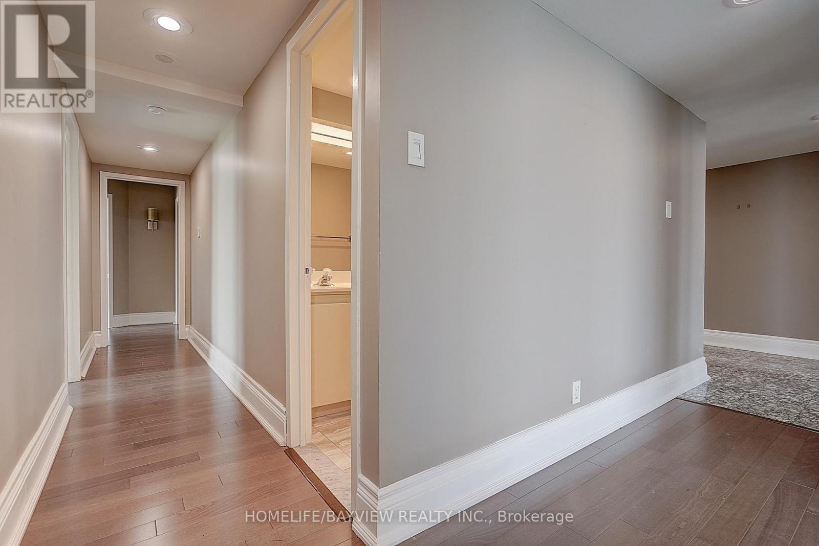 3108 - 99 Harbour Square, Toronto, Ontario  M5J 2H2 - Photo 20 - C13509020