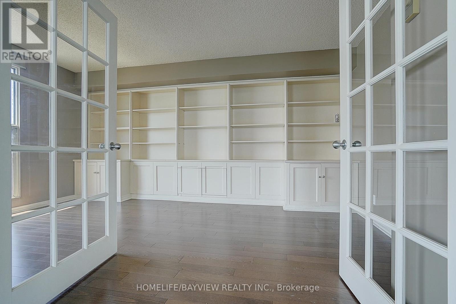 3108 - 99 Harbour Square, Toronto, Ontario  M5J 2H2 - Photo 16 - C13509020