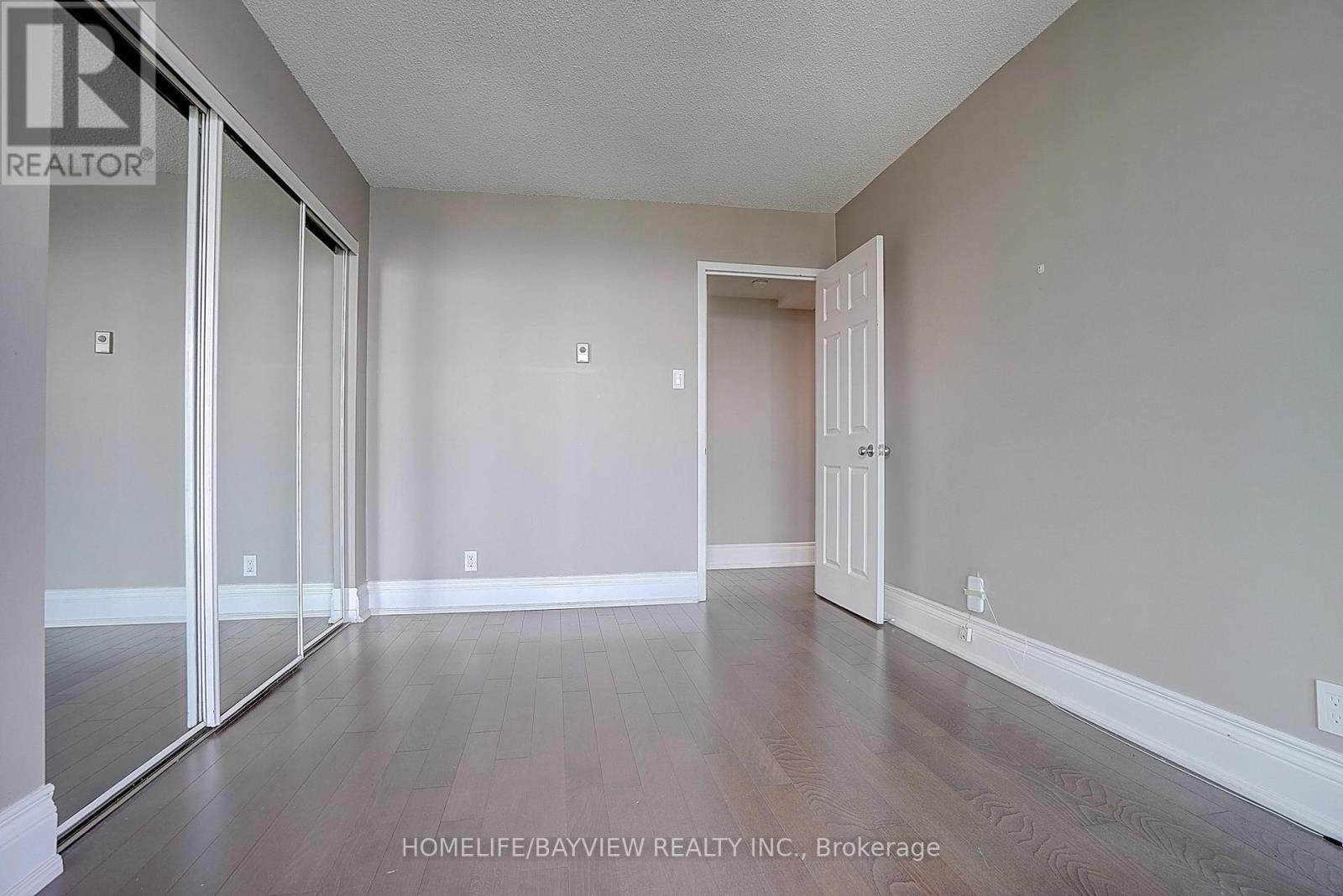 3108 - 99 Harbour Square, Toronto, Ontario  M5J 2H2 - Photo 31 - C13509020