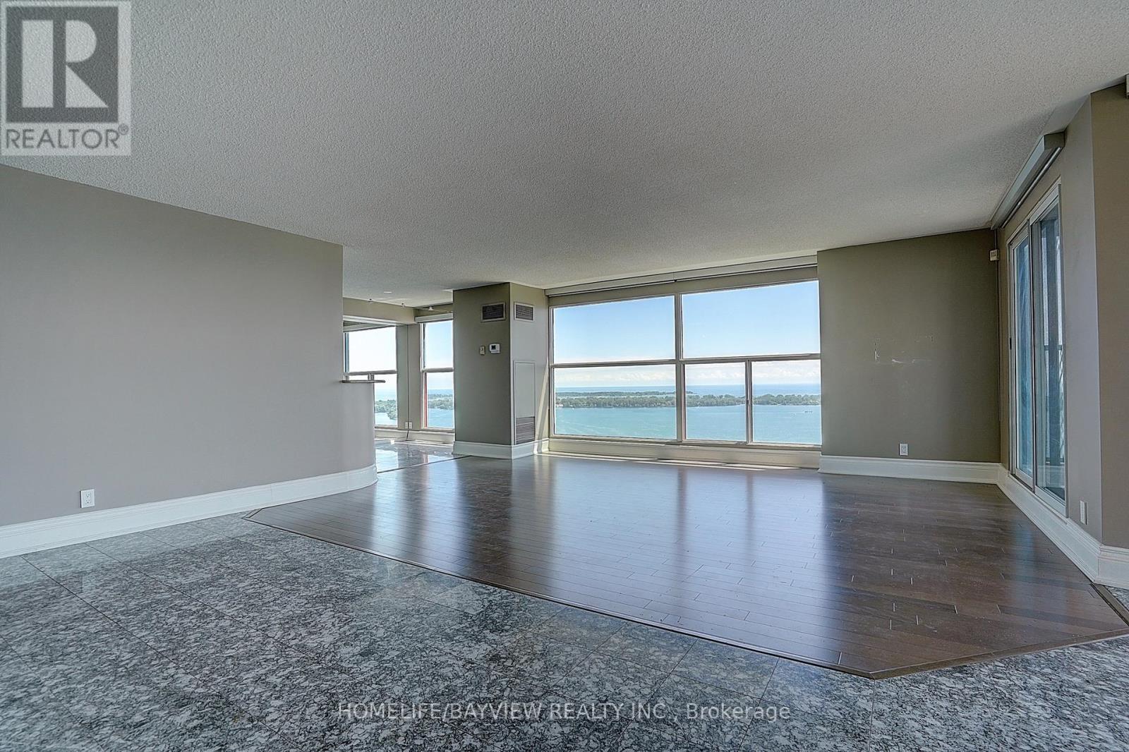 3108 - 99 Harbour Square, Toronto, Ontario  M5J 2H2 - Photo 4 - C13509020