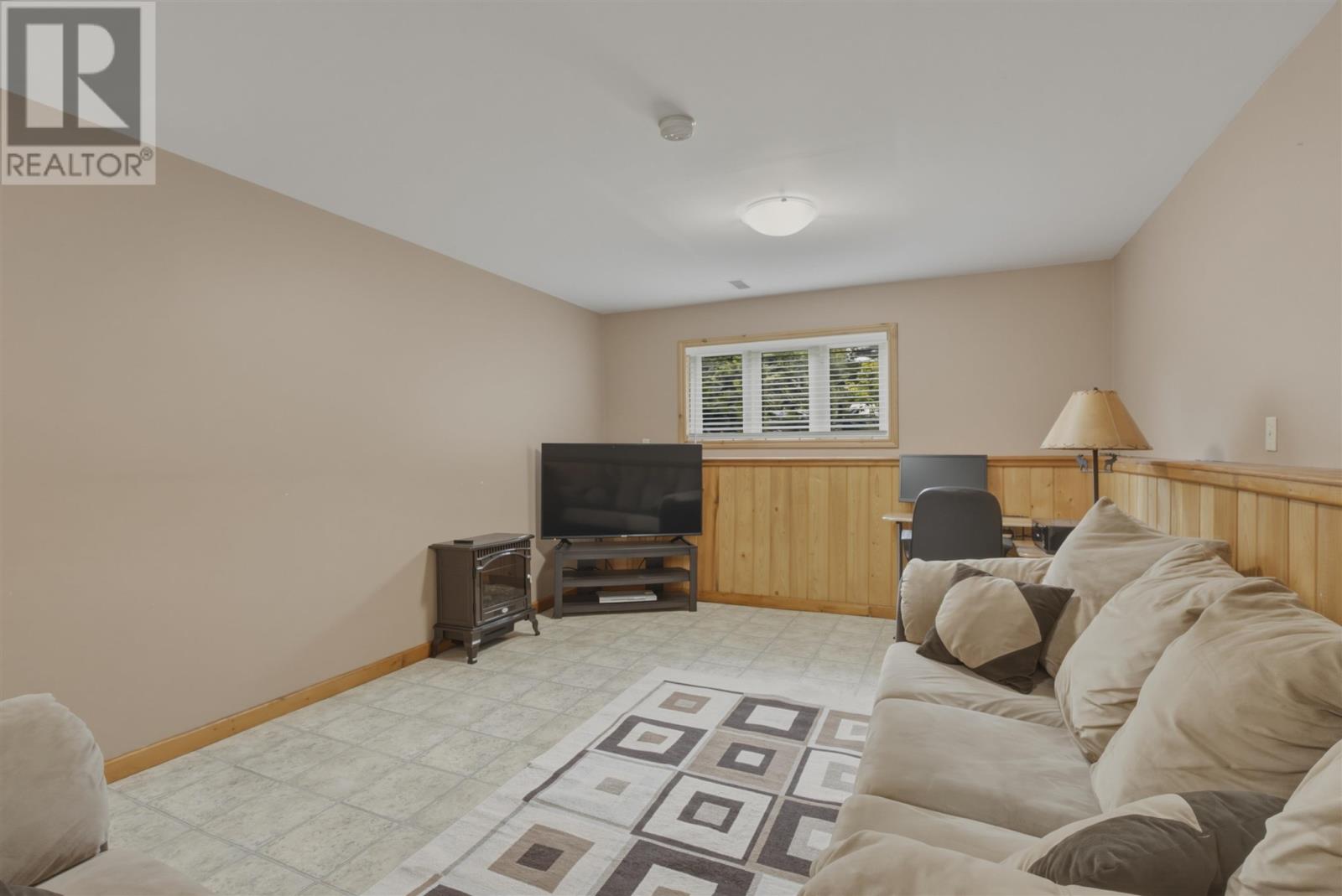 565 Walls Side Rd, Sault Ste. Marie, Ontario  P6A 6K4 - Photo 26 - SM261793