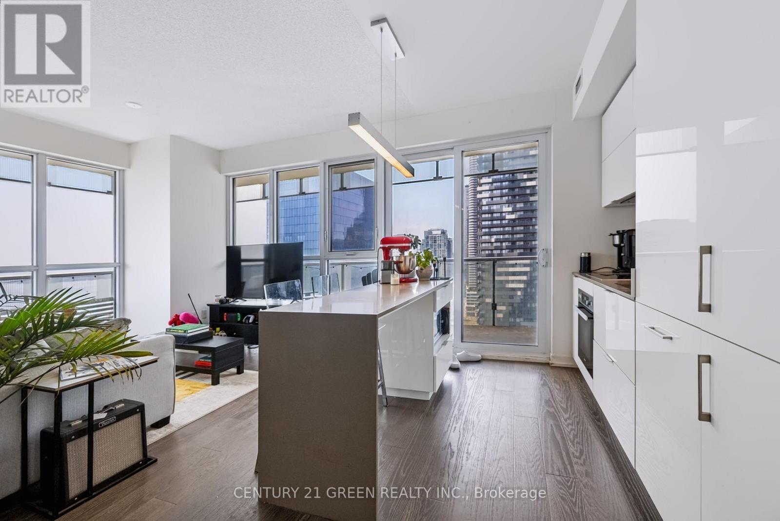 2105 - 15 Lower Jarvis Street, Toronto, Ontario M5E 0C4 - Photo 2 - C13553354