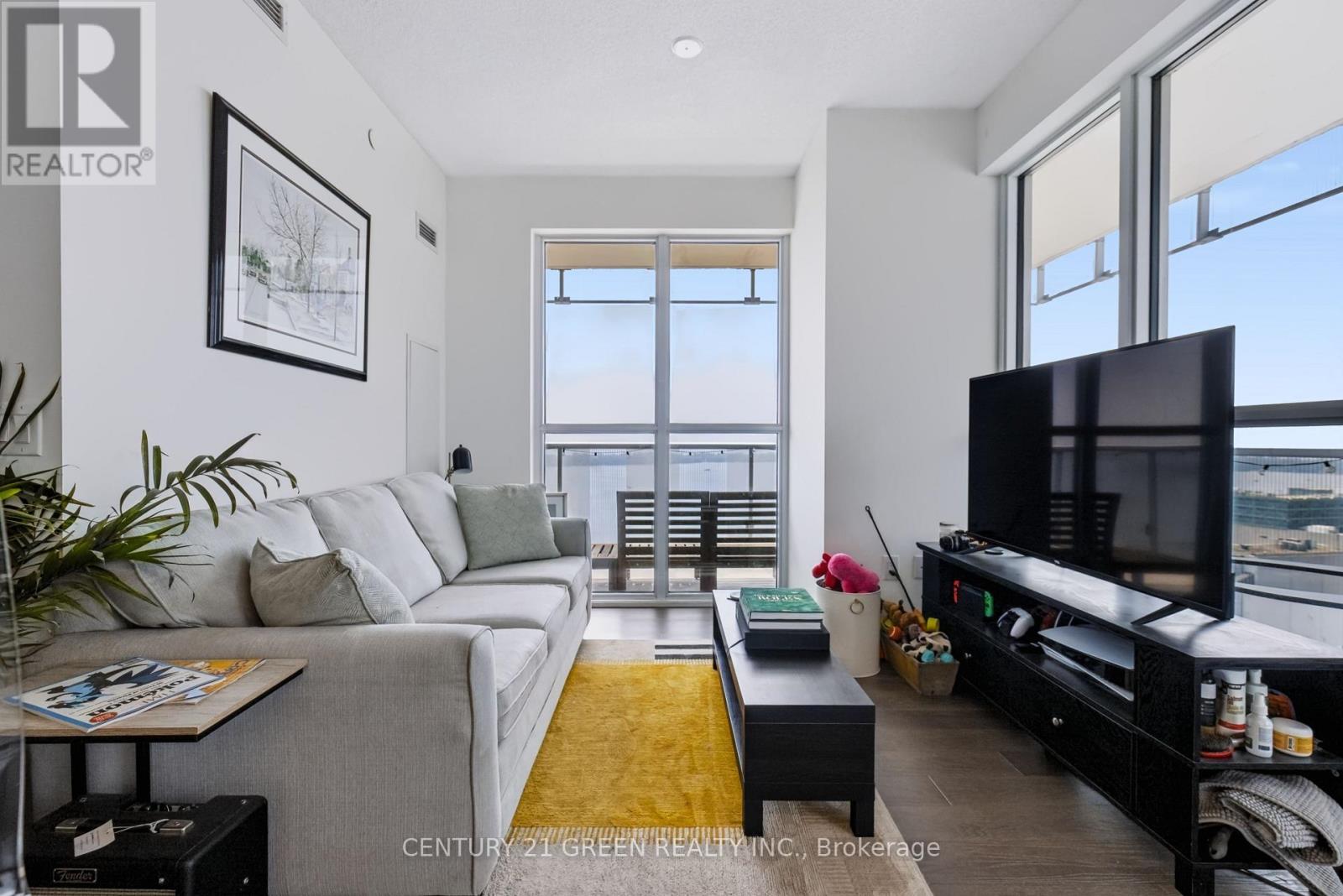 2105 - 15 Lower Jarvis Street, Toronto, Ontario M5E 0C4 - Photo 3 - C13553354