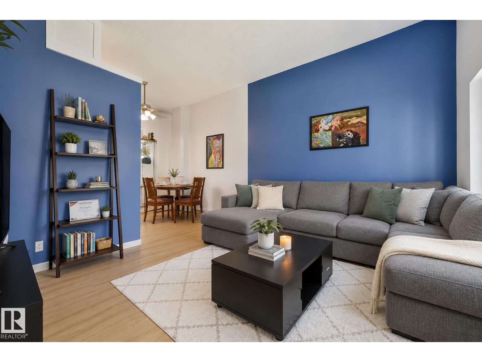 11507 40 AV NW, edmonton, Alberta