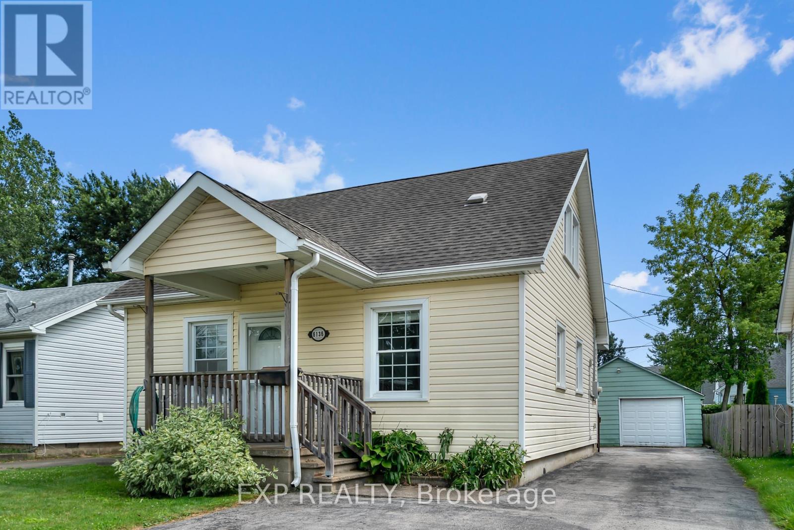 6136 CHURCHILL STREET, Niagara Falls, Ontario