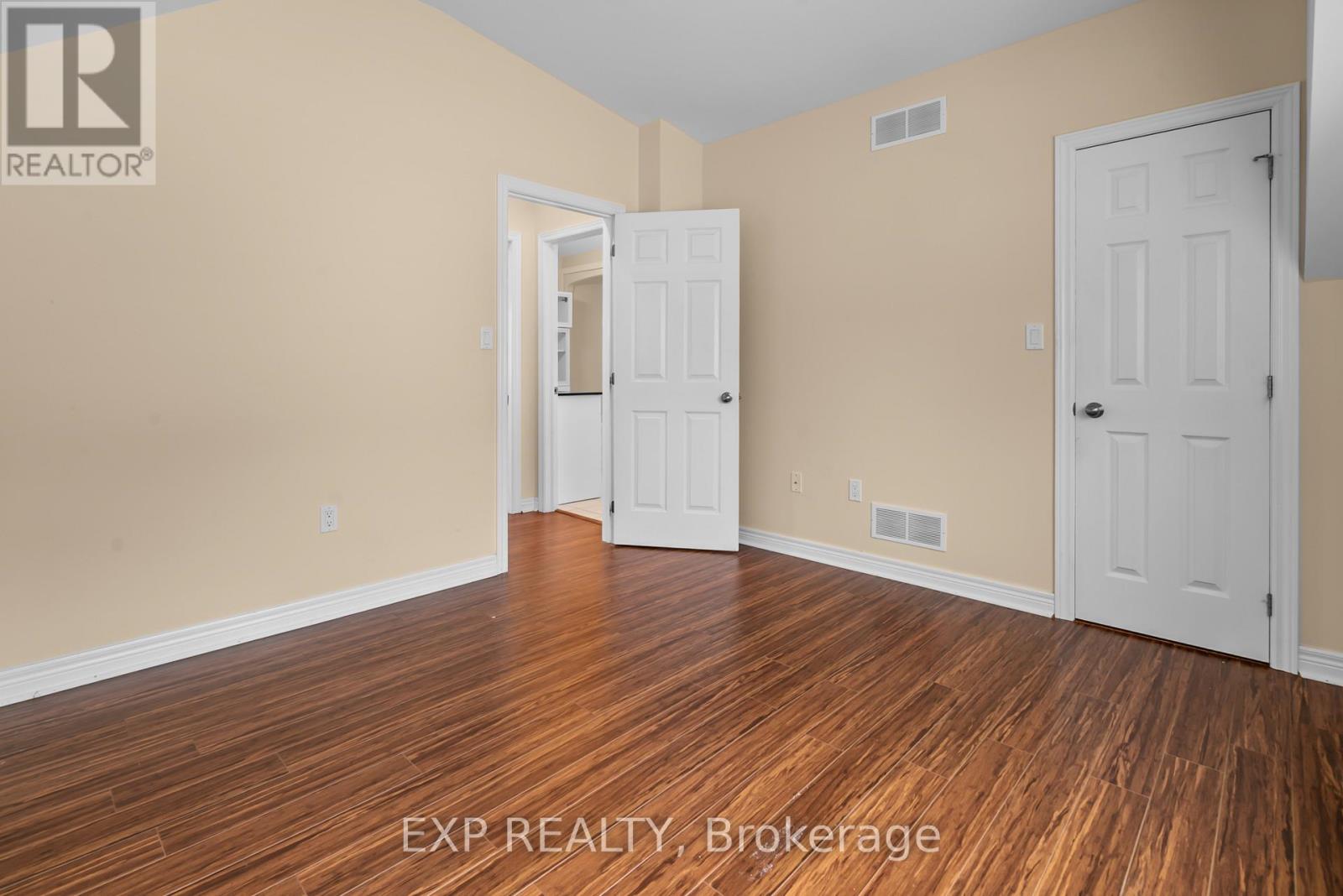 6136 Churchill Street, Niagara Falls, Ontario  L2G 2X3 - Photo 16 - X13553460