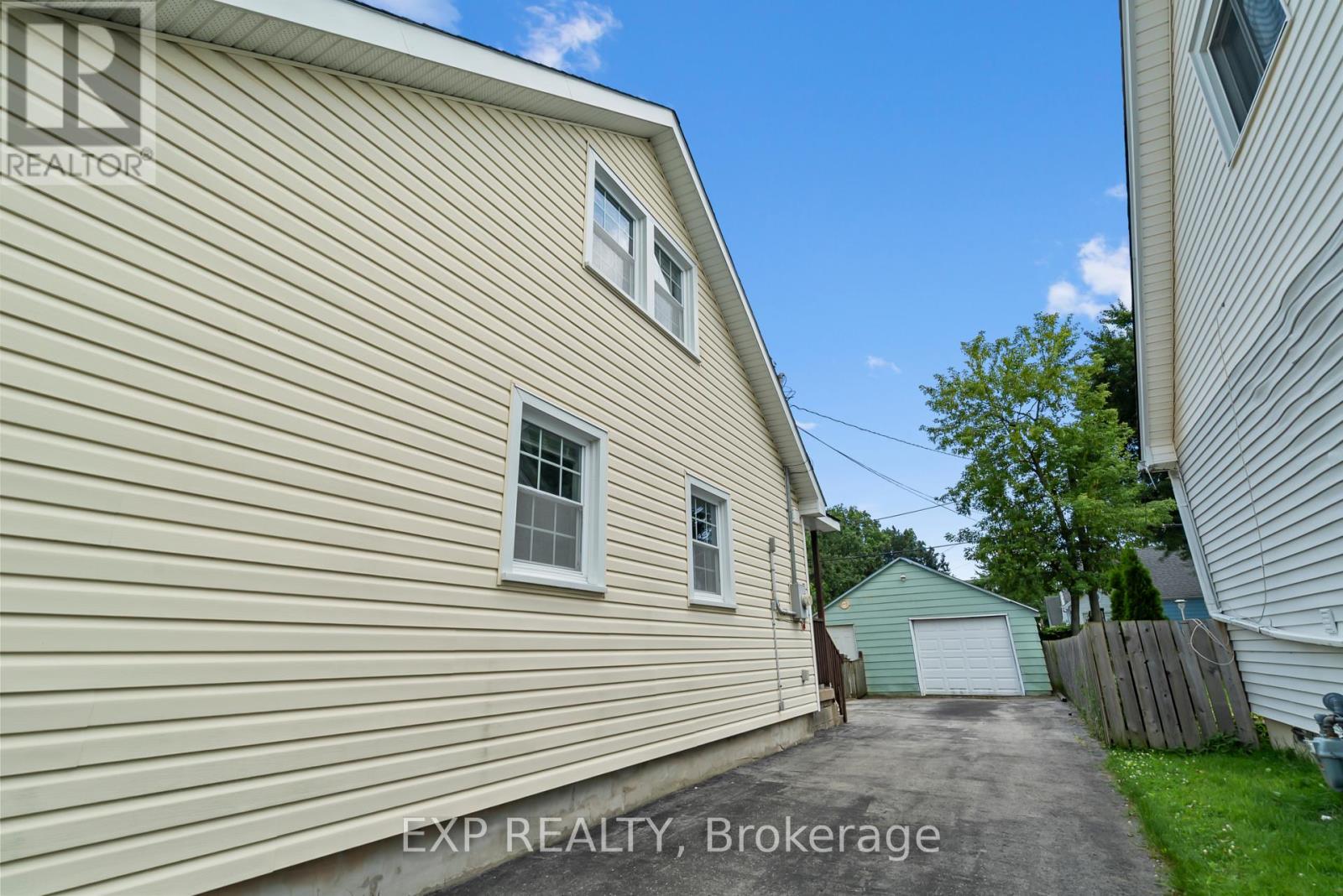 6136 Churchill Street, Niagara Falls, Ontario  L2G 2X3 - Photo 18 - X13553460