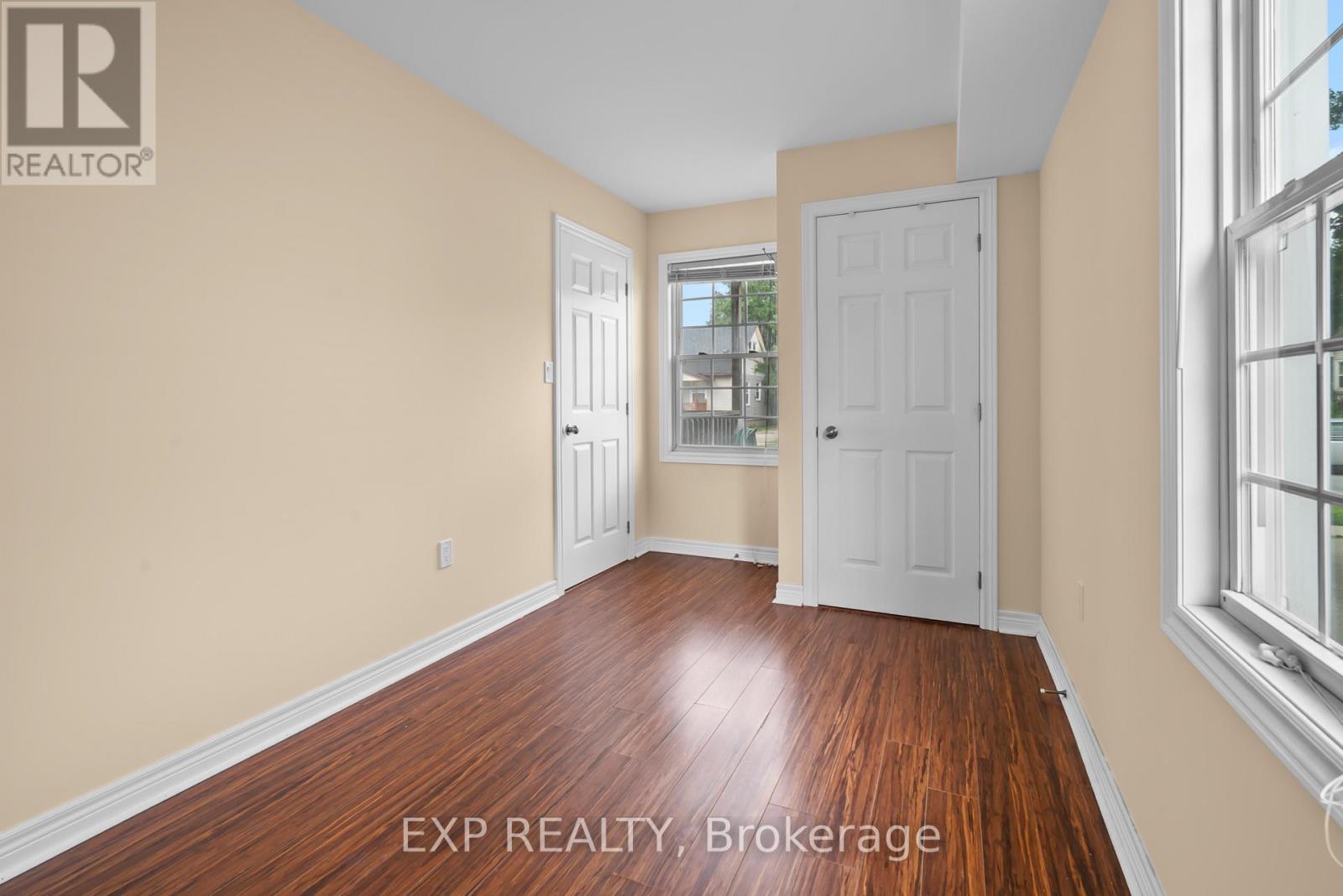 6136 Churchill Street, Niagara Falls, Ontario  L2G 2X3 - Photo 7 - X13553460