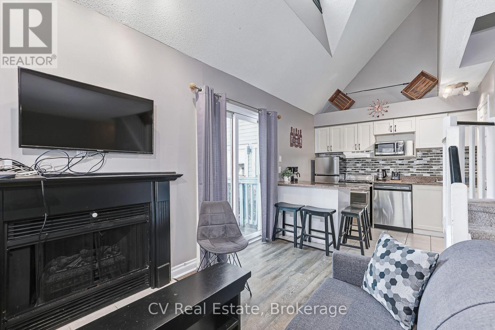 211 - 796468 Grey 19 Road, Blue Mountains, Ontario  L9Y 3Z2 - Photo 5 - X13553424