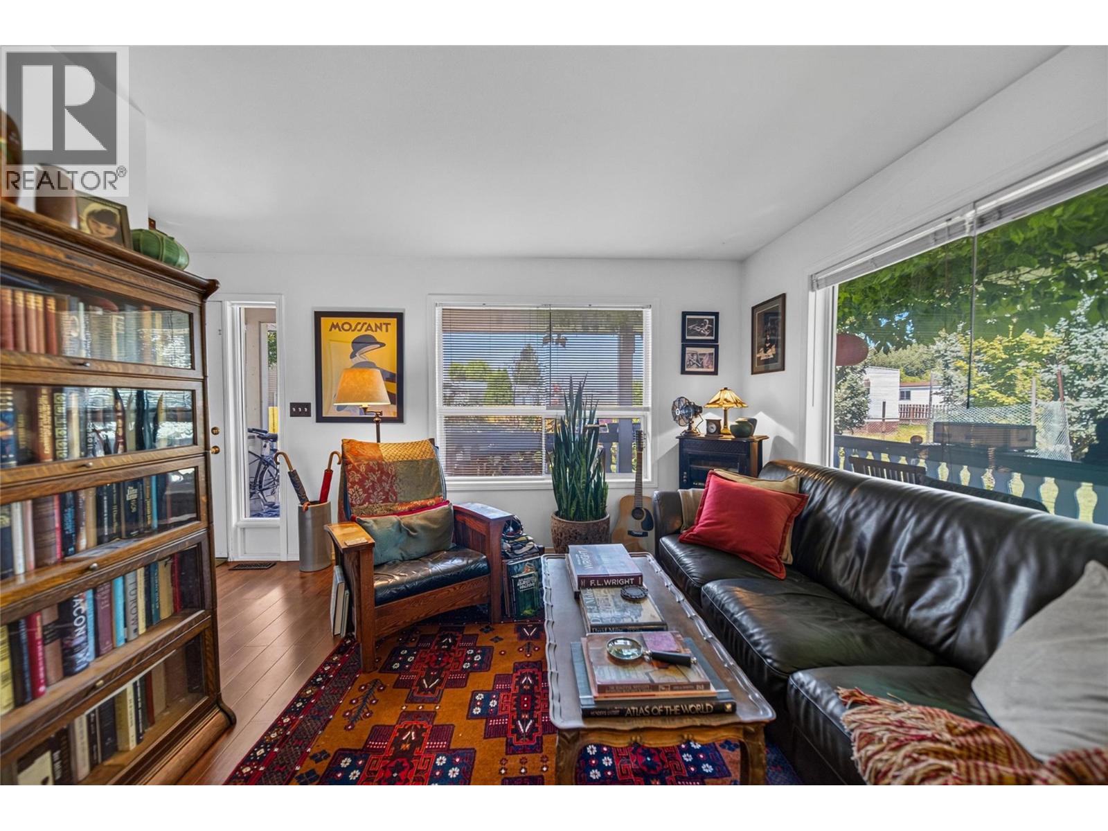 1910 Kelowna Crescent N Unit# B, Cranbrook, British Columbia  V1C 6R3 - Photo 14 - 10394399