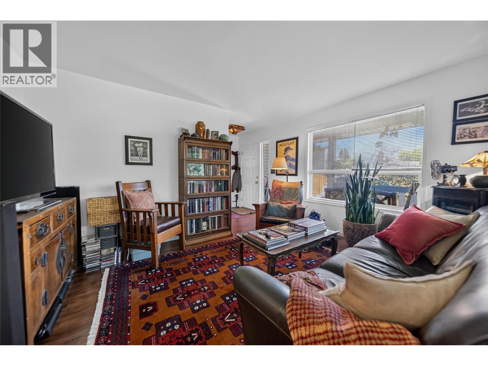 1910 Kelowna Crescent N Unit# B, Cranbrook, British Columbia  V1C 6R3 - Photo 15 - 10394399