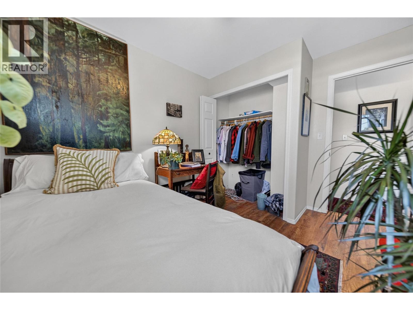 1910 Kelowna Crescent N Unit# B, Cranbrook, British Columbia  V1C 6R3 - Photo 33 - 10394399