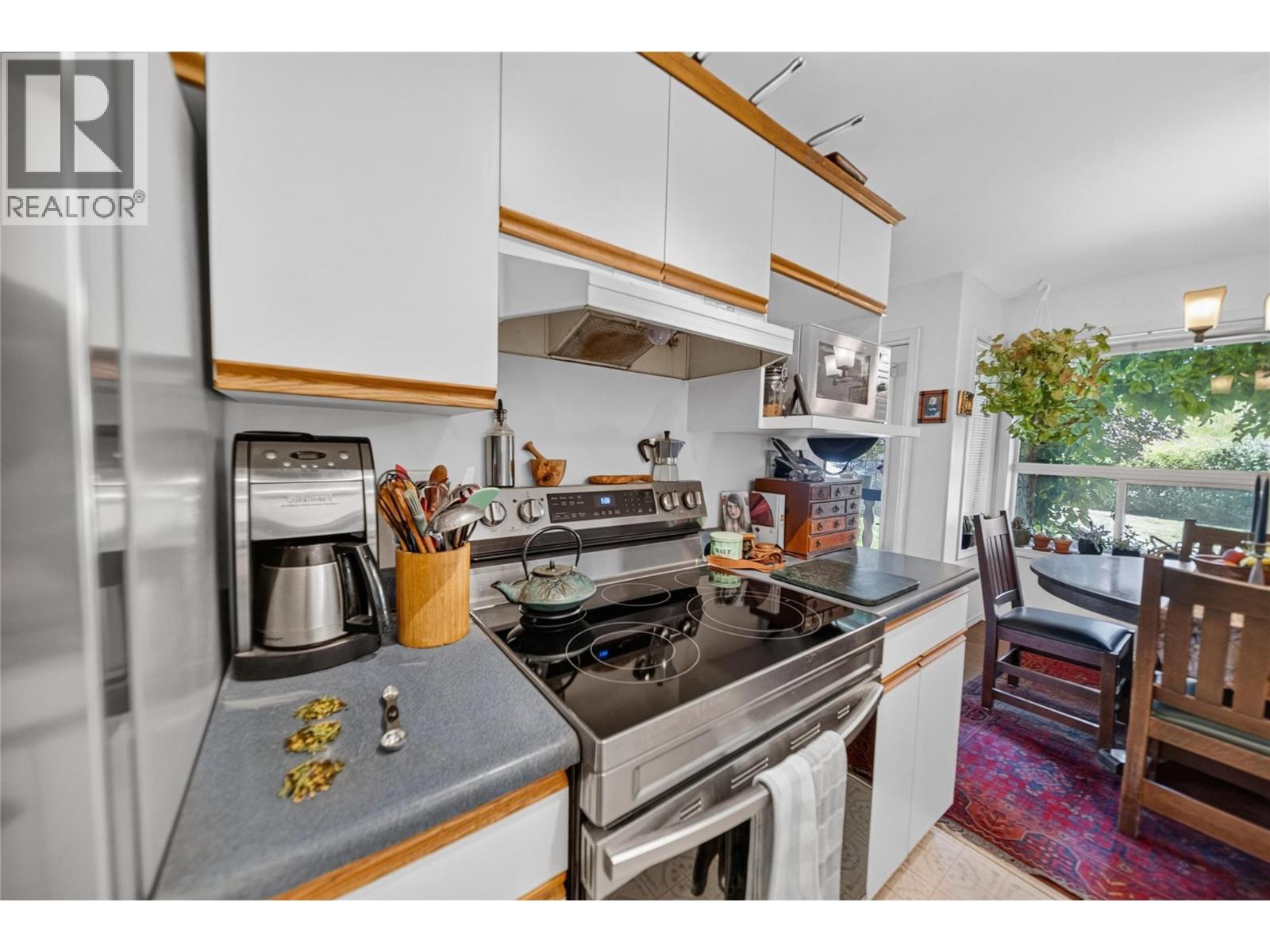 1910 Kelowna Crescent N Unit# B, Cranbrook, British Columbia  V1C 6R3 - Photo 22 - 10394399