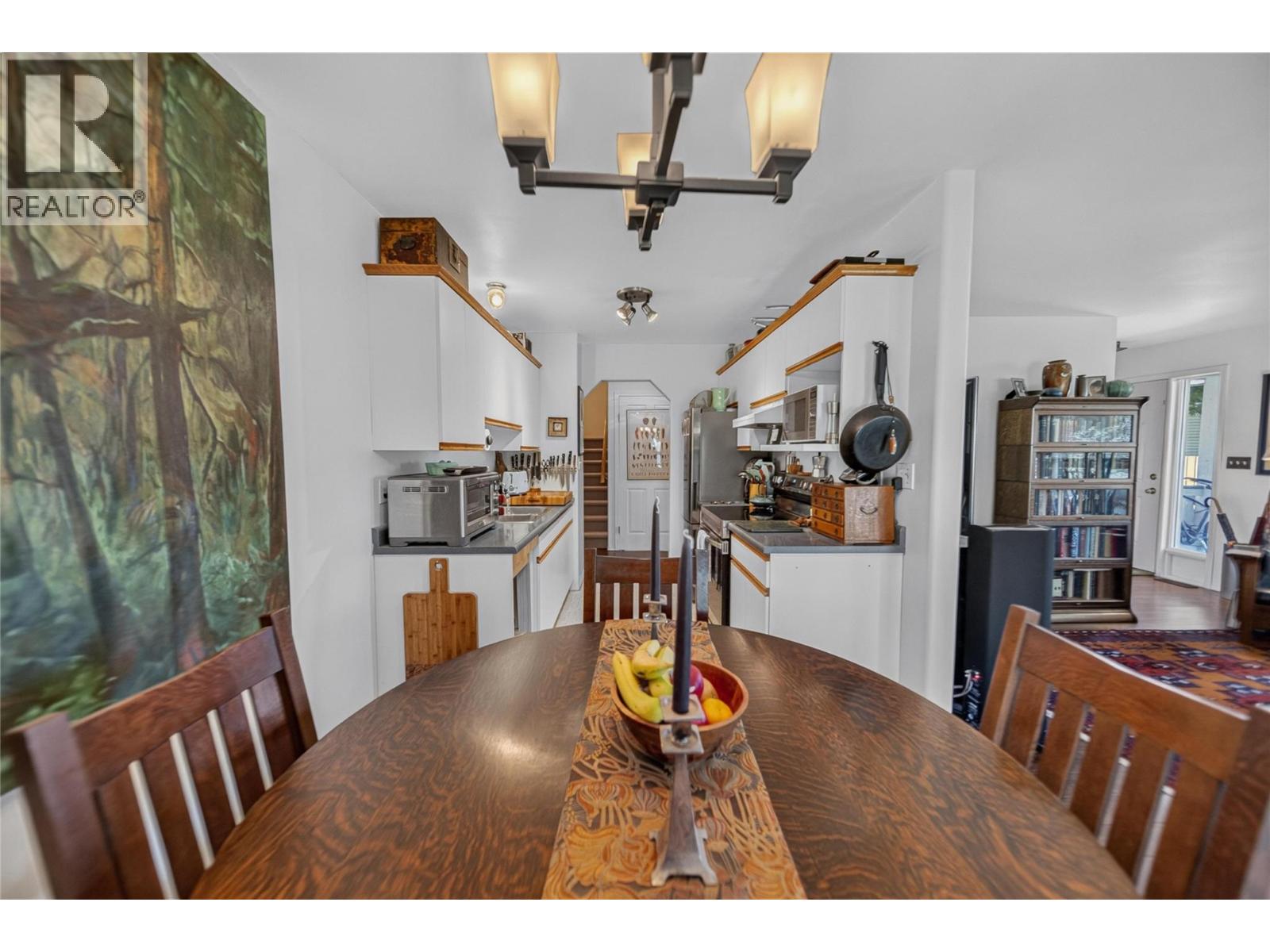 1910 Kelowna Crescent N Unit# B, Cranbrook, British Columbia  V1C 6R3 - Photo 18 - 10394399