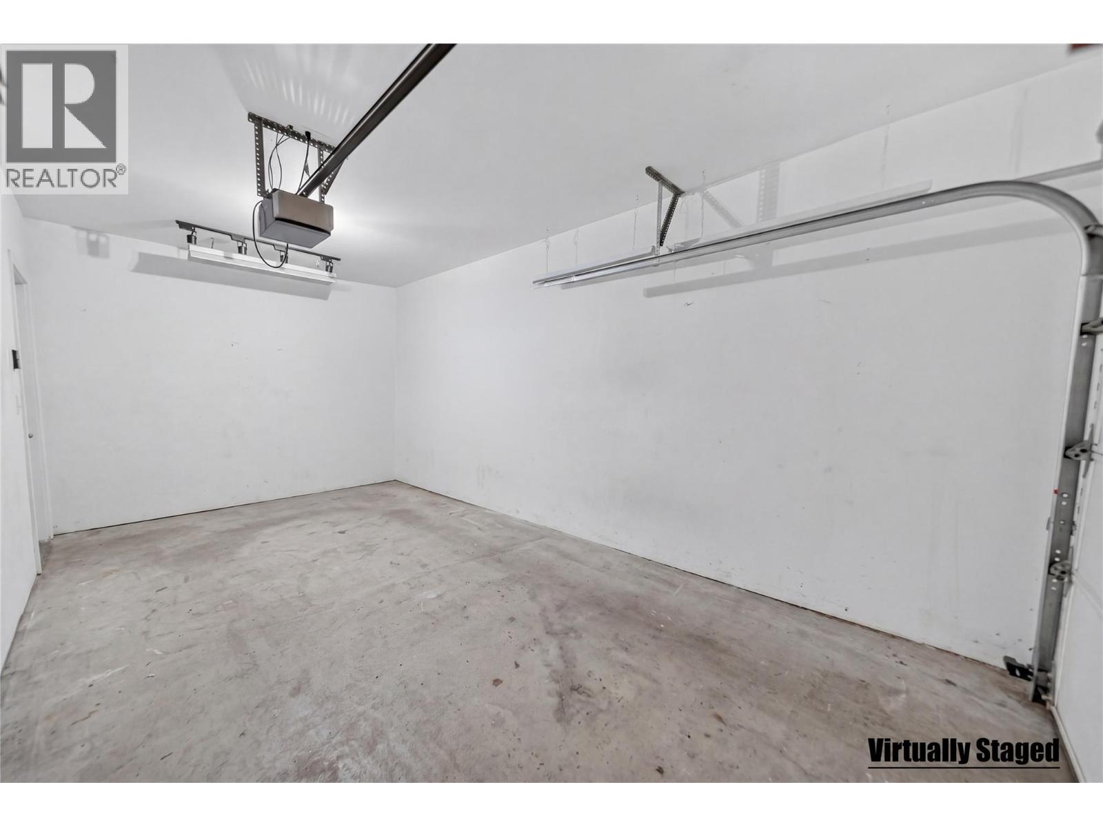 1910 Kelowna Crescent N Unit# B, Cranbrook, British Columbia  V1C 6R3 - Photo 38 - 10394399