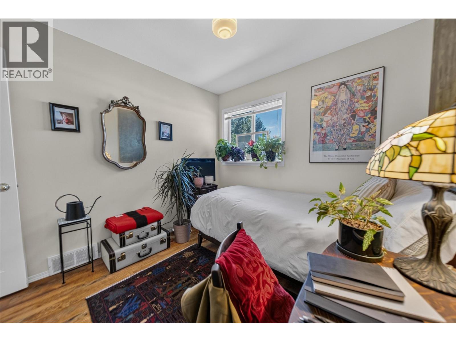 1910 Kelowna Crescent N Unit# B, Cranbrook, British Columbia  V1C 6R3 - Photo 32 - 10394399