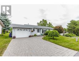 118 TECUMSETH PINES DRIVE, New Tecumseth, Ontario
