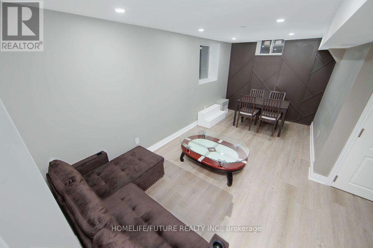 Bsmt - 230 Ellis Crescent, Milton, Ontario  L9T 6B5 - Photo 8 - W13553426