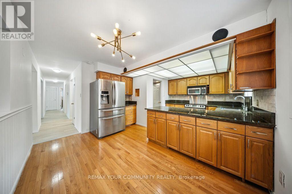 431 Innisfil Street, Barrie, Ontario  L4N 3H1 - Photo 38 - S13553462