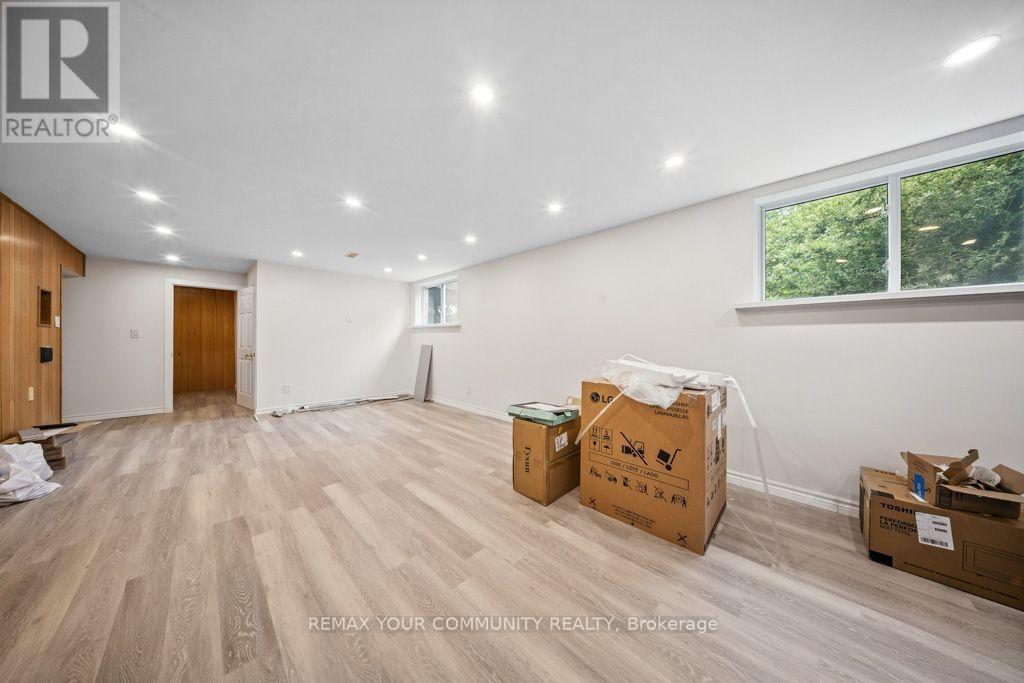 431 Innisfil Street, Barrie, Ontario  L4N 3H1 - Photo 45 - S13553462