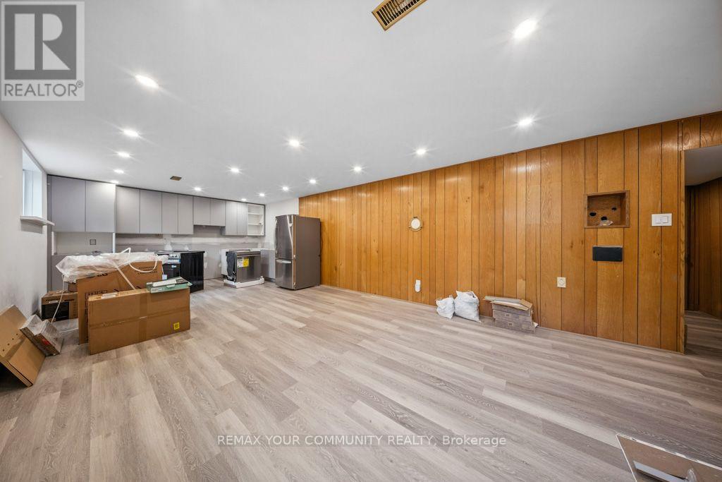 431 Innisfil Street, Barrie, Ontario  L4N 3H1 - Photo 46 - S13553462
