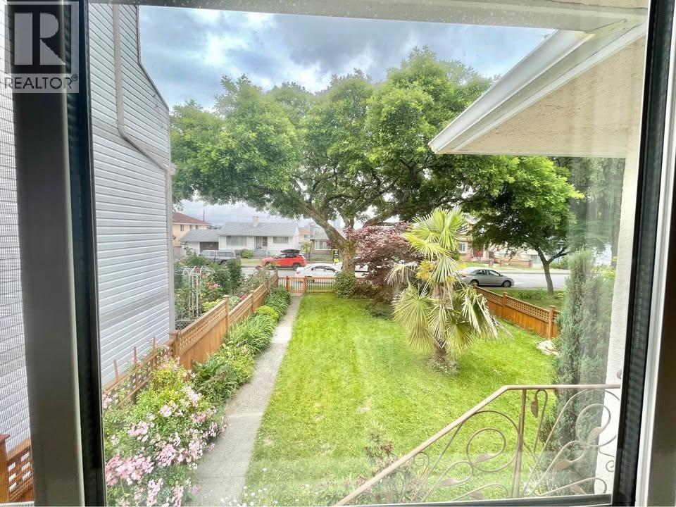 4825 Georgia Street, Burnaby, British Columbia  V5C 2W1 - Photo 5 - R3145324
