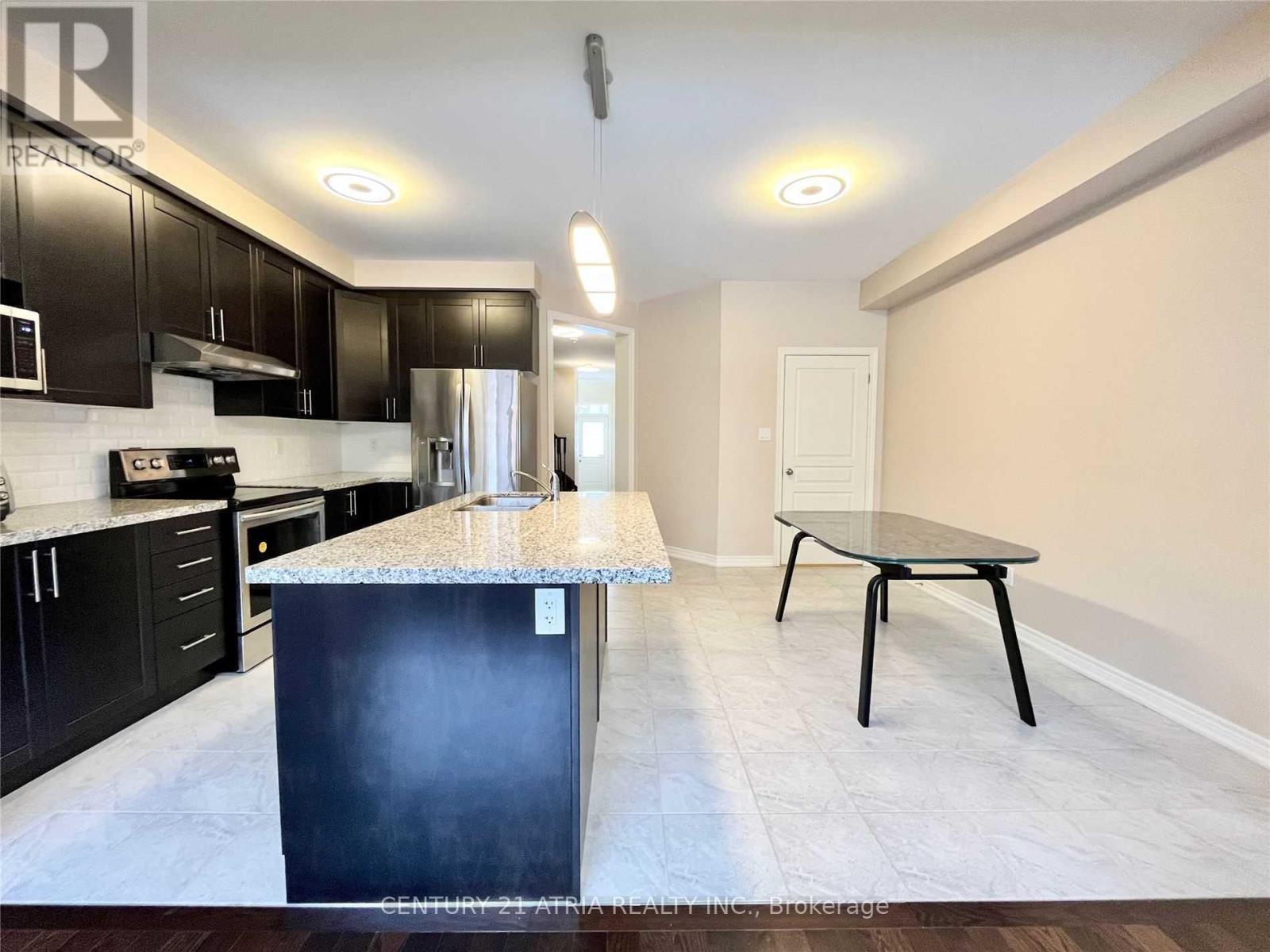 12 Constable Street, Aurora, Ontario  L4G 1B7 - Photo 5 - N13553470