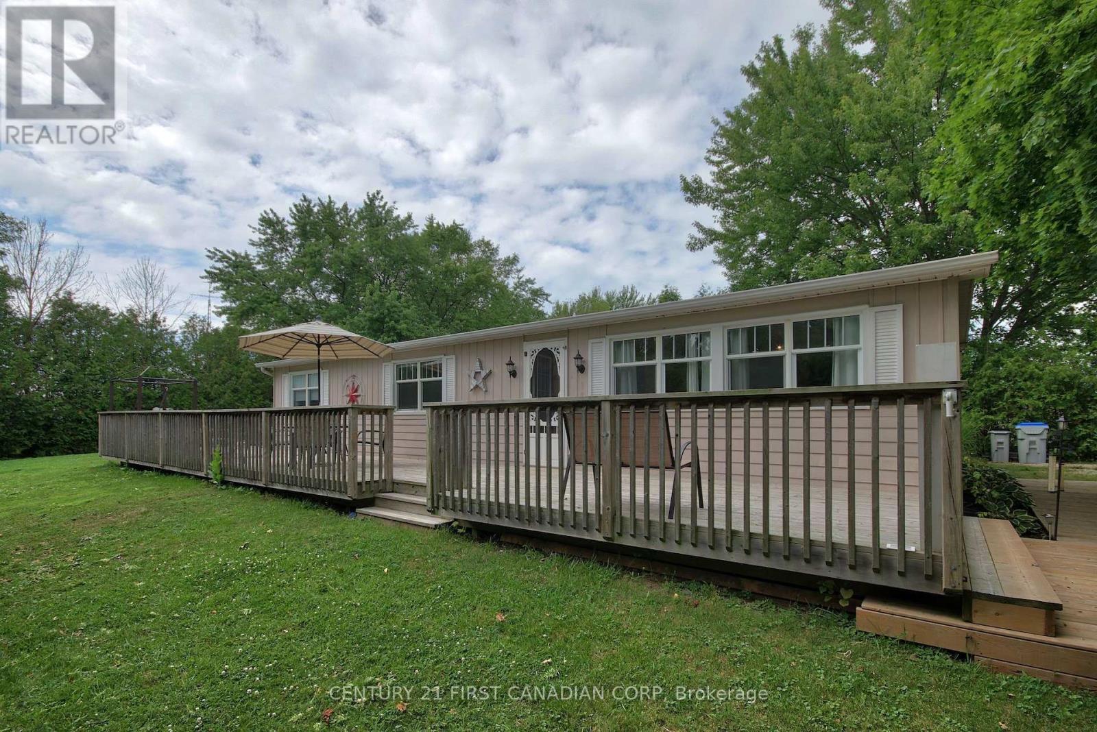 72599 STANLEY STREET, Bluewater, Ontario