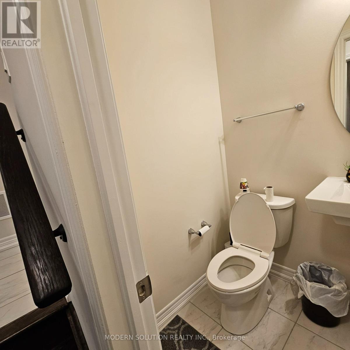 23 Gloria Street, Kitchener, Ontario  N0B 2E0 - Photo 11 - X13553474