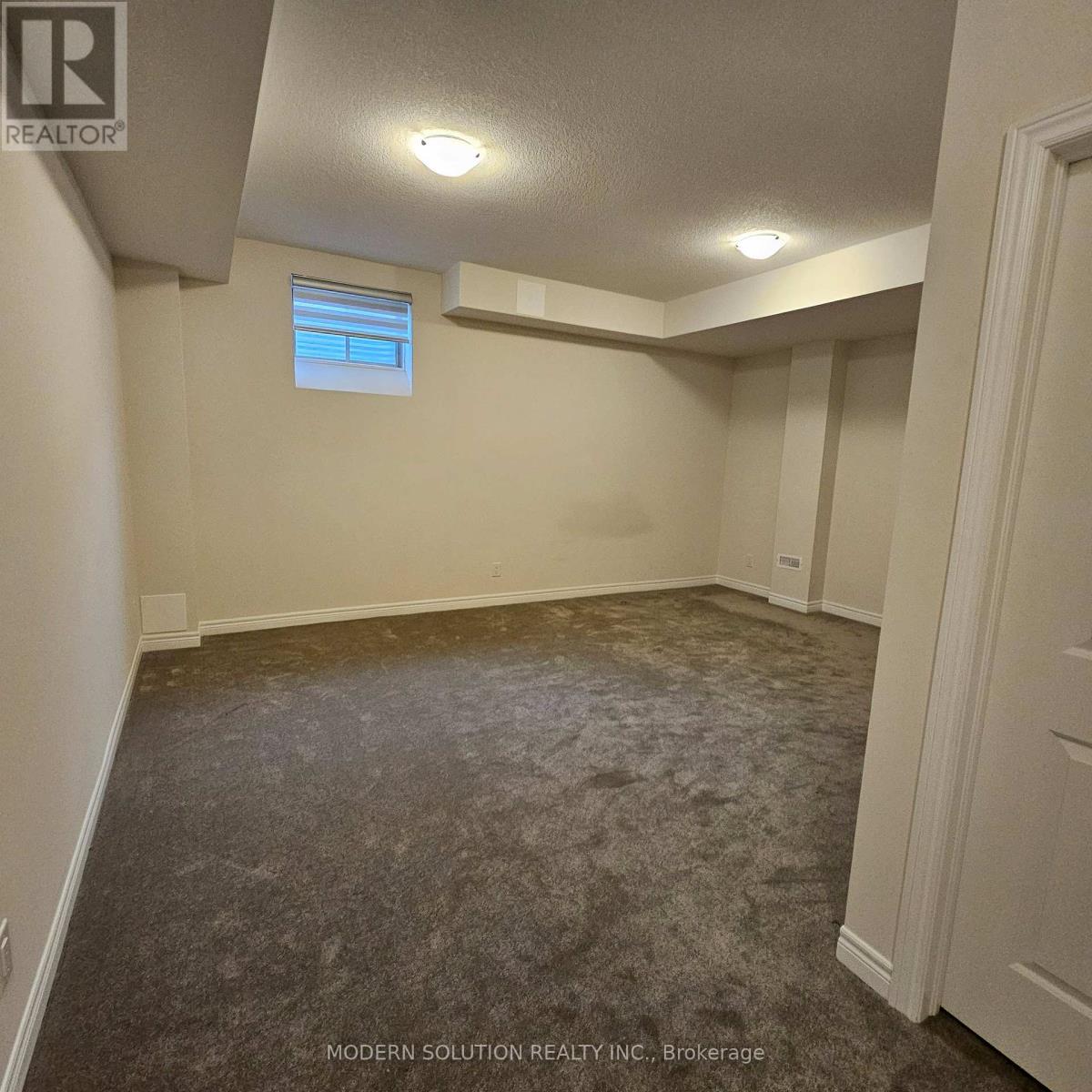23 Gloria Street, Kitchener, Ontario  N0B 2E0 - Photo 14 - X13553474
