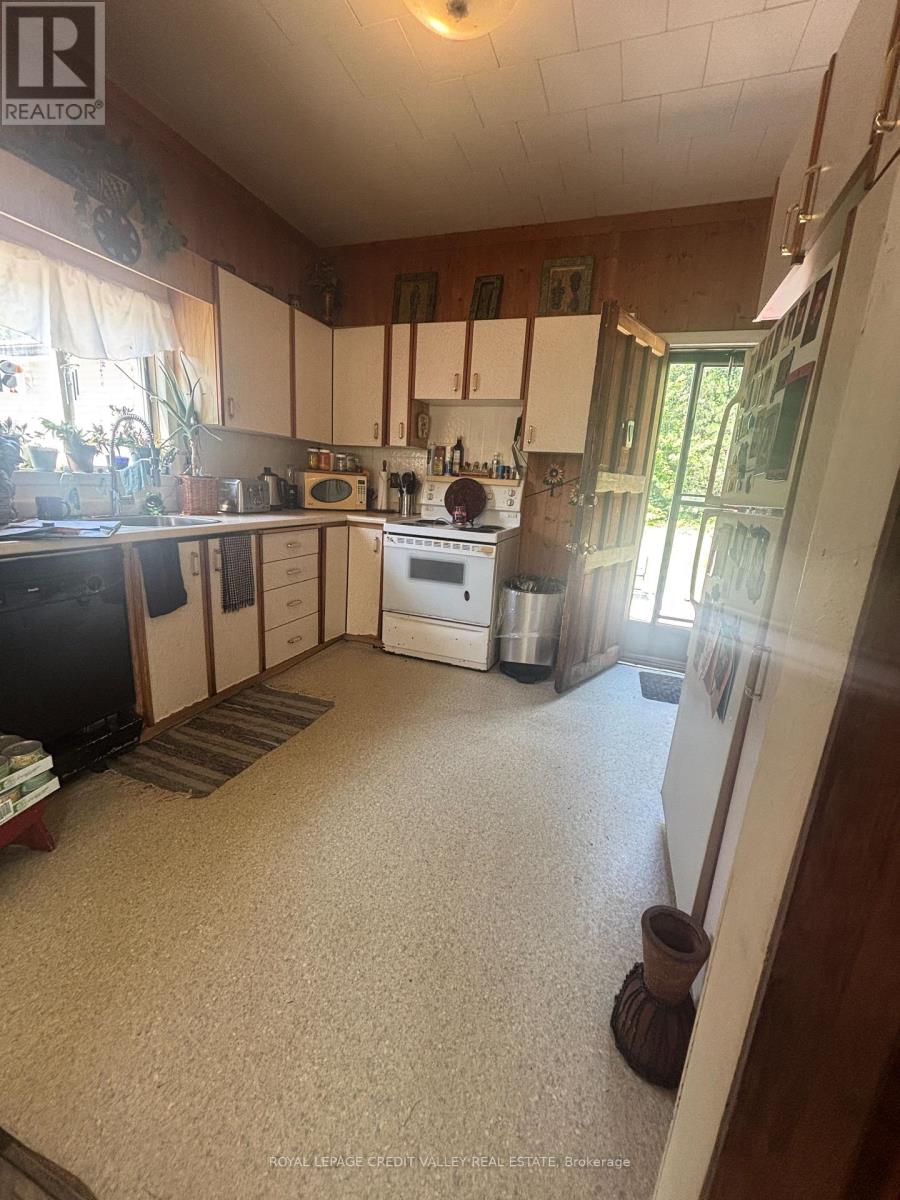 2367 Highway 127 Road N, Hastings Highlands, Ontario  K0L 2K0 - Photo 21 - X13553496