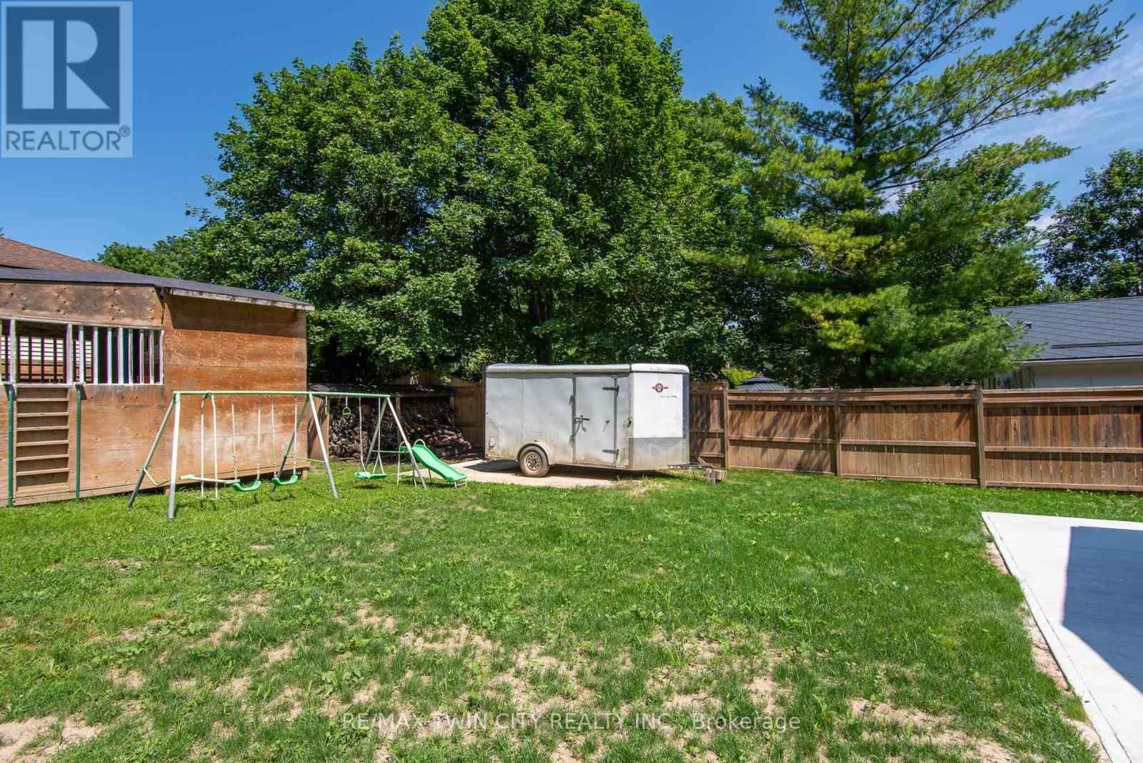99 John Street W, North Huron, Ontario  N0G 2W0 - Photo 43 - X13545458