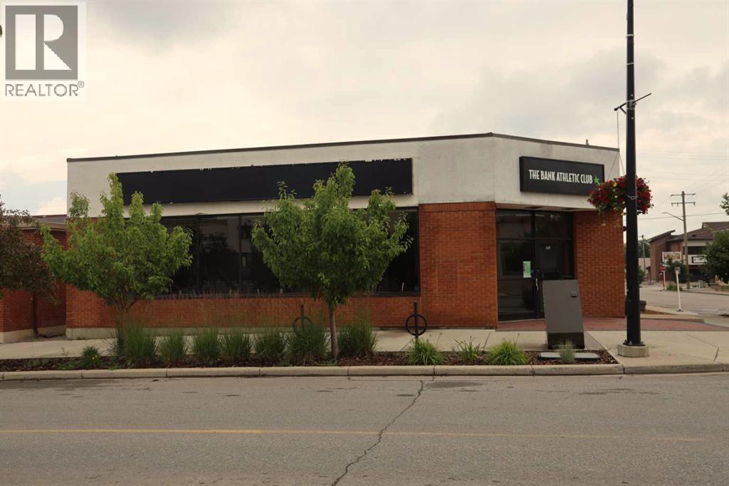 137 Second Avenue, Strathmore, Alberta