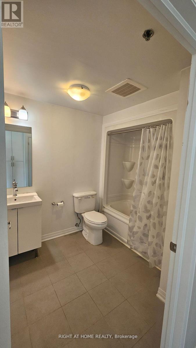 231 - 1900 Simcoe Street N, Oshawa, Ontario L1G 4Y3 - Photo 10 - E13553544