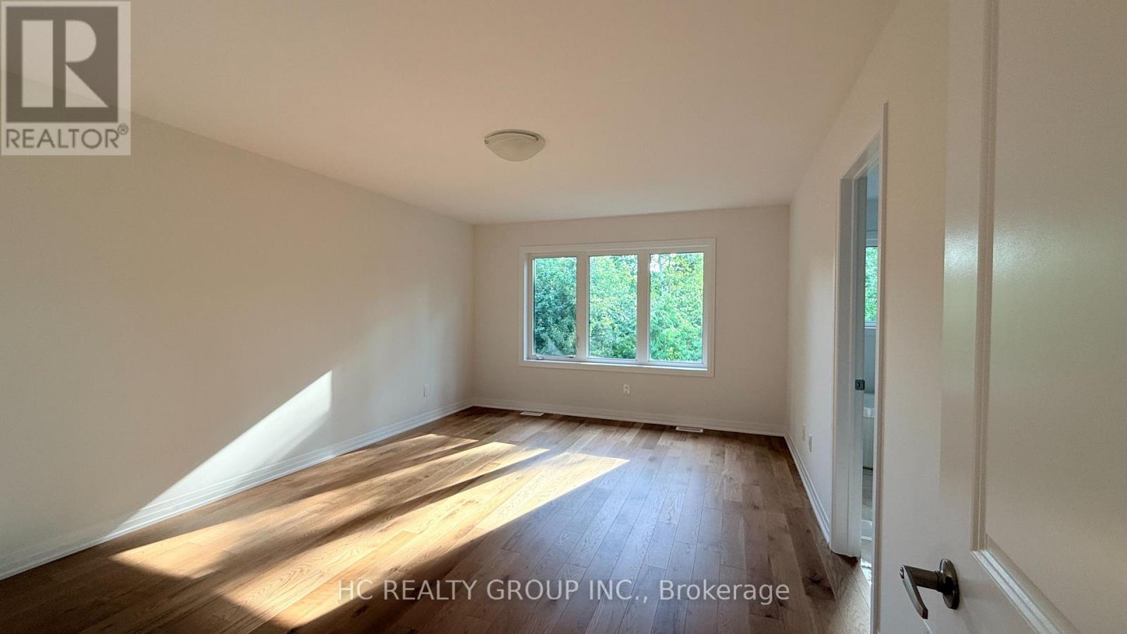 16 Anna Russell Way, Markham, Ontario  L3R 3X3 - Photo 6 - N13553504