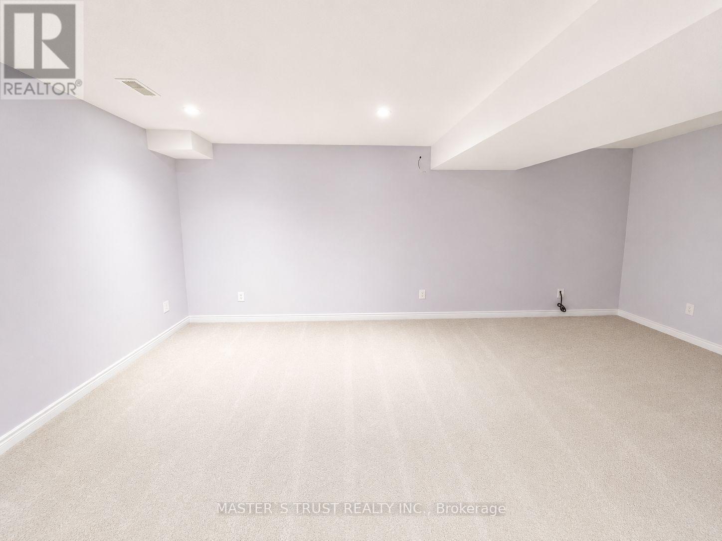 256 Bridlewreath Street, Kitchener, Ontario  N2E 4B4 - Photo 10 - X13482796