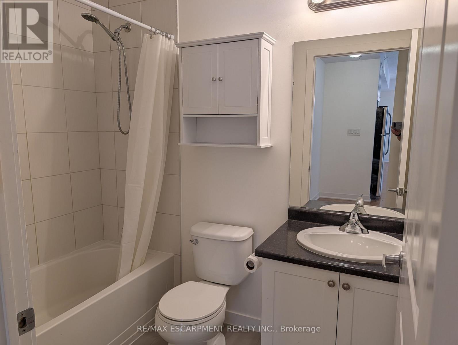 702 - 90 Charlton Avenue W, Hamilton, Ontario  L8P 2C3 - Photo 11 - X13553518