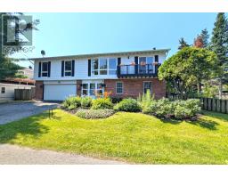 136 JAMES CUMMINGS AVENUE, Ottawa, Ontario