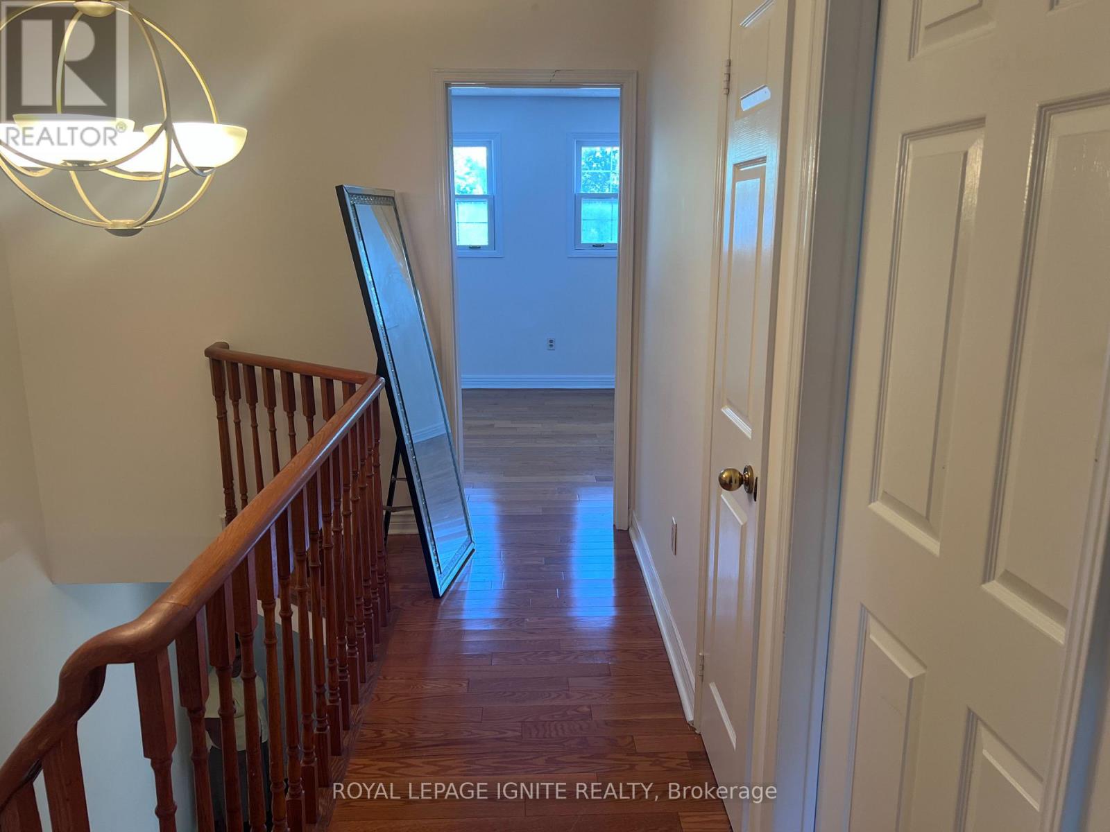 101 Orleans Drive, Toronto, Ontario M1C 4Y3 - Photo 5 - E13553572